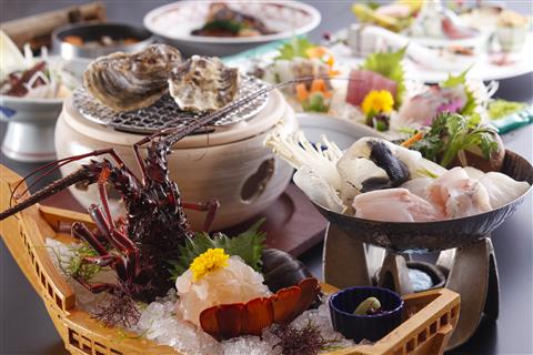 冬の三大味覚会席（伊勢海老・的矢かき・安乗ふぐ）※イメージ